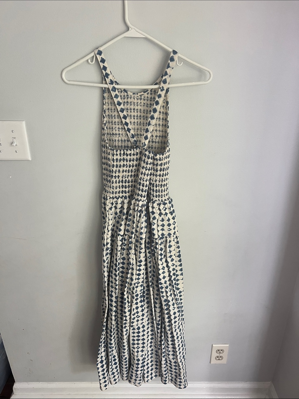 Madewell White and Navy Blue Patterned Maxi Dress - Picture 7 of 7